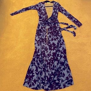 DIANE VON FURSTENBERG NWOT silk SZ2 long sleeve maxi wrap dress